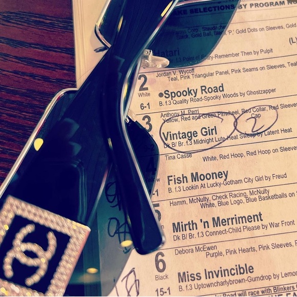 MY LIVE POSH SHOW!🎉Like to be notified when I go live!💖 - Picture 7 of 16